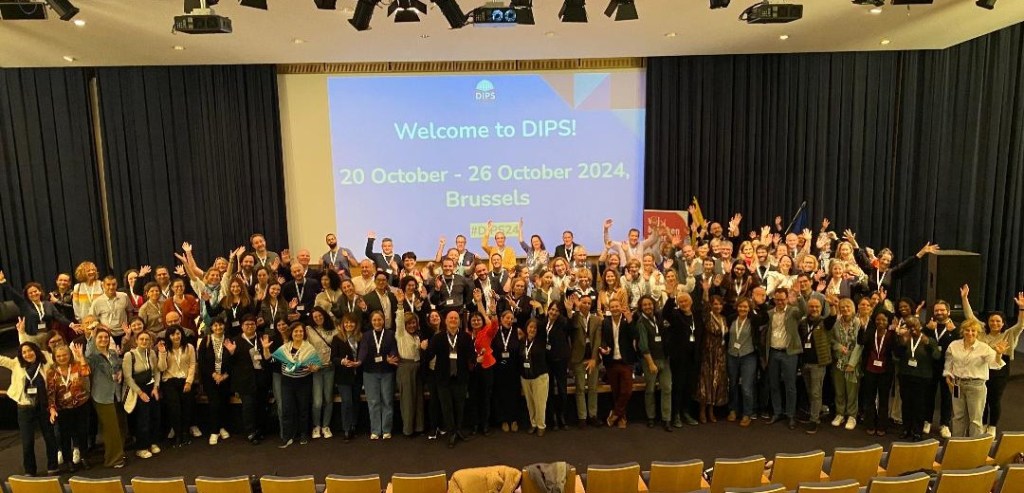 DIPS: Developing International Programmes for&nbsp;Schools